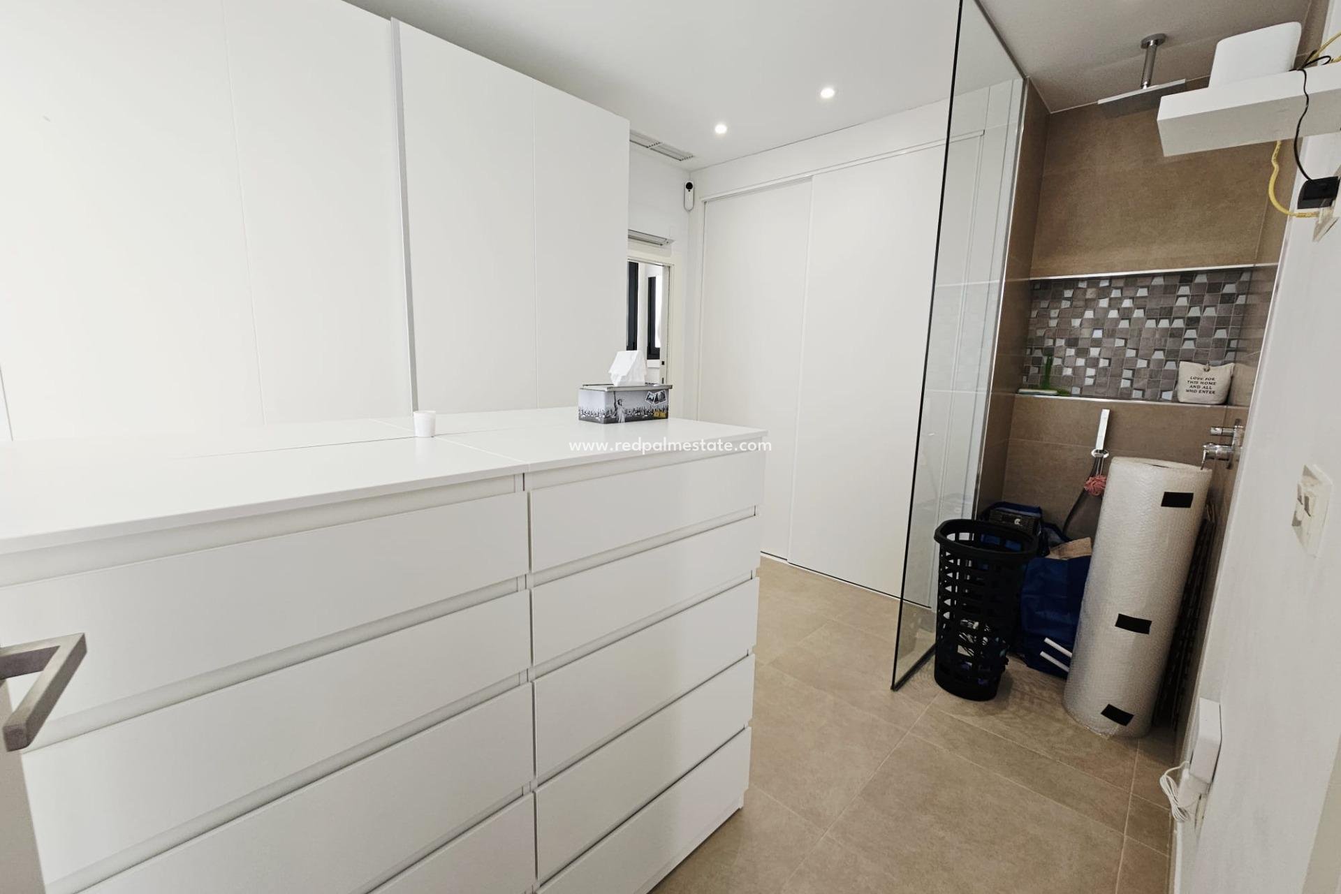 Videresalg - Villa -
Benijofar - Benimar