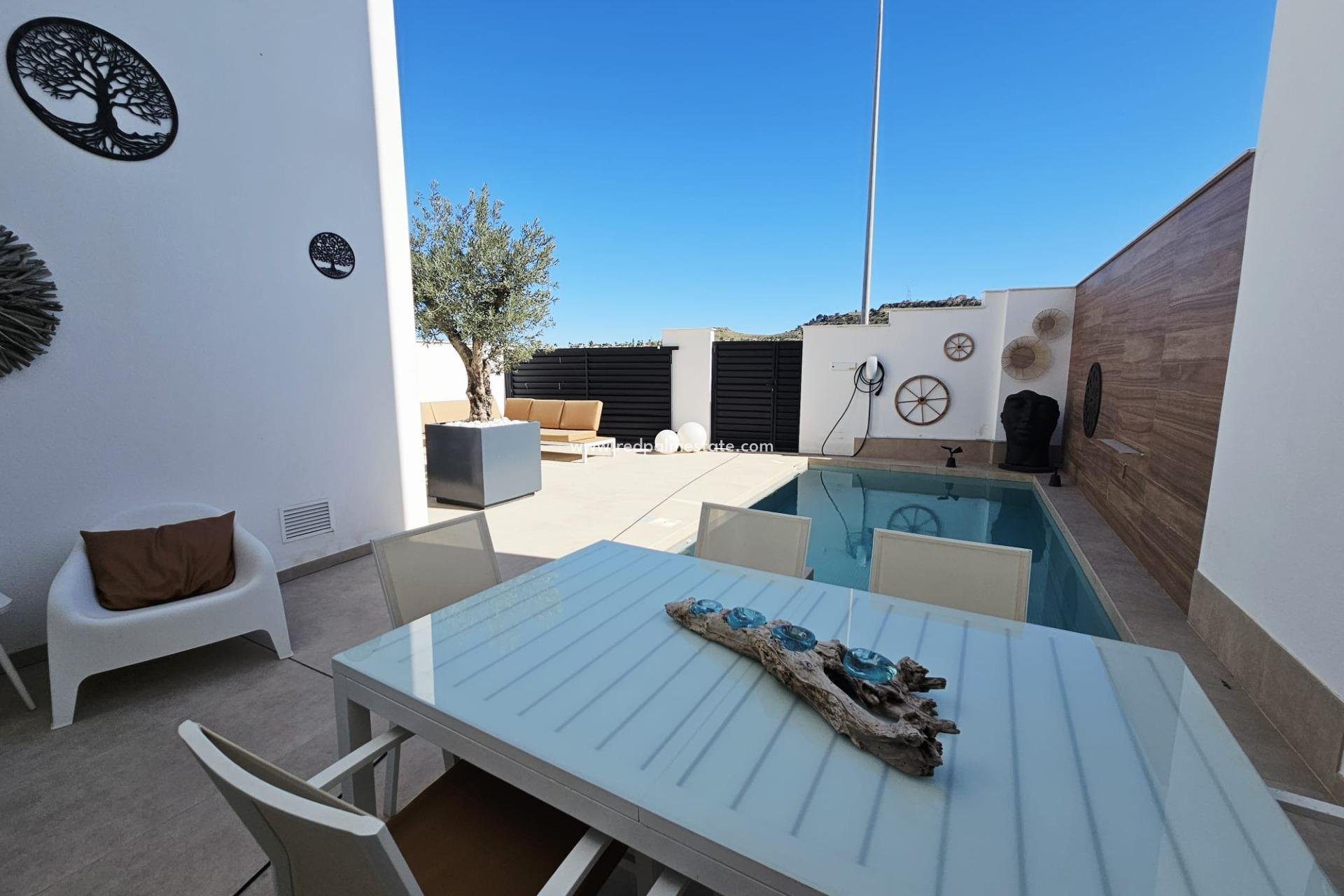 Videresalg - Villa -
Benijofar - Benimar