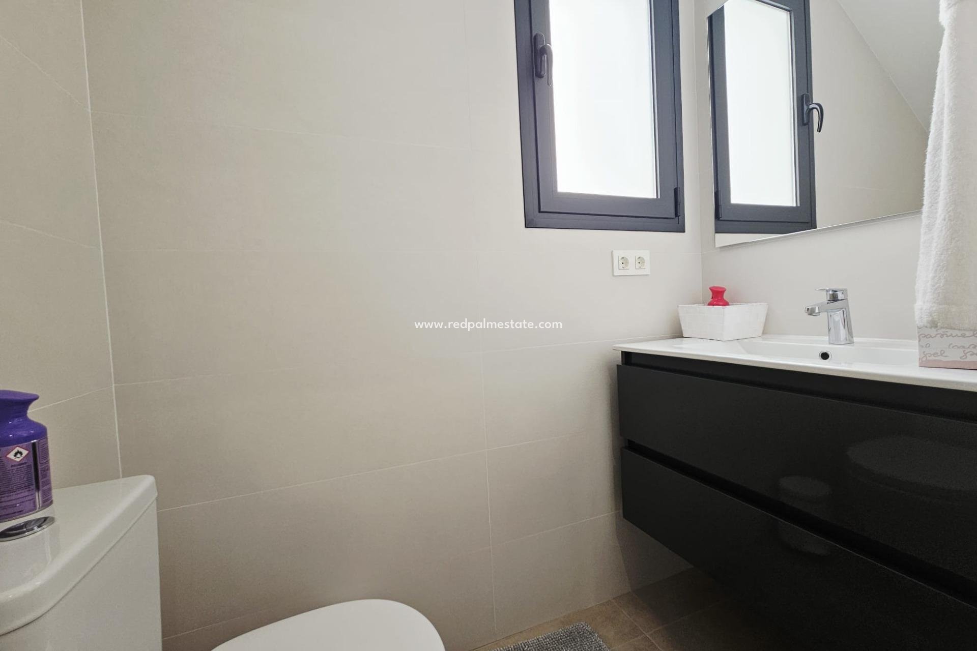 Videresalg - Villa -
Benijofar - Benimar