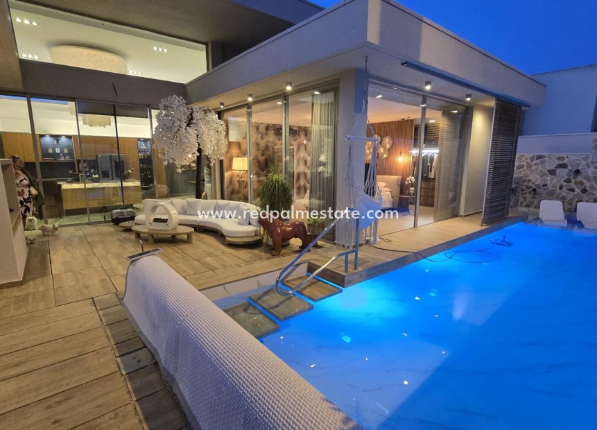 Videresalg - Villa -
Benijofar - Residencial Benimar