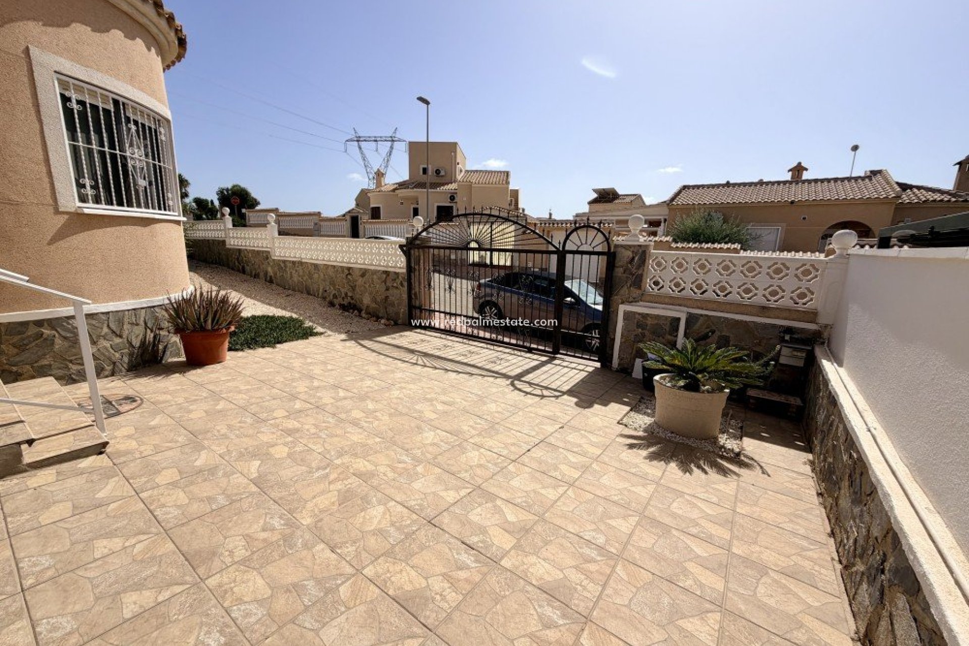 Videresalg - Villa -
Benijofar