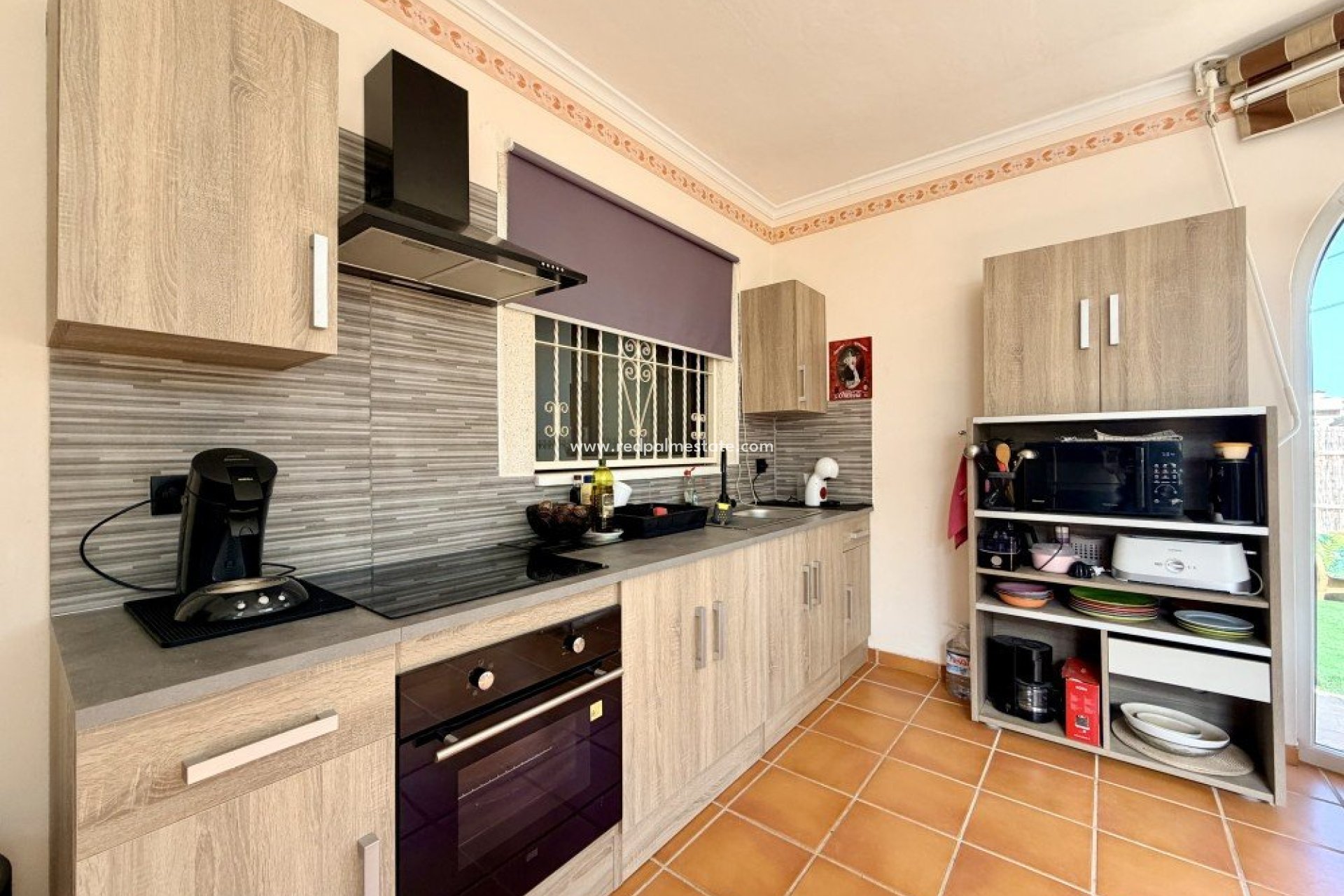 Videresalg - Villa -
Benijofar