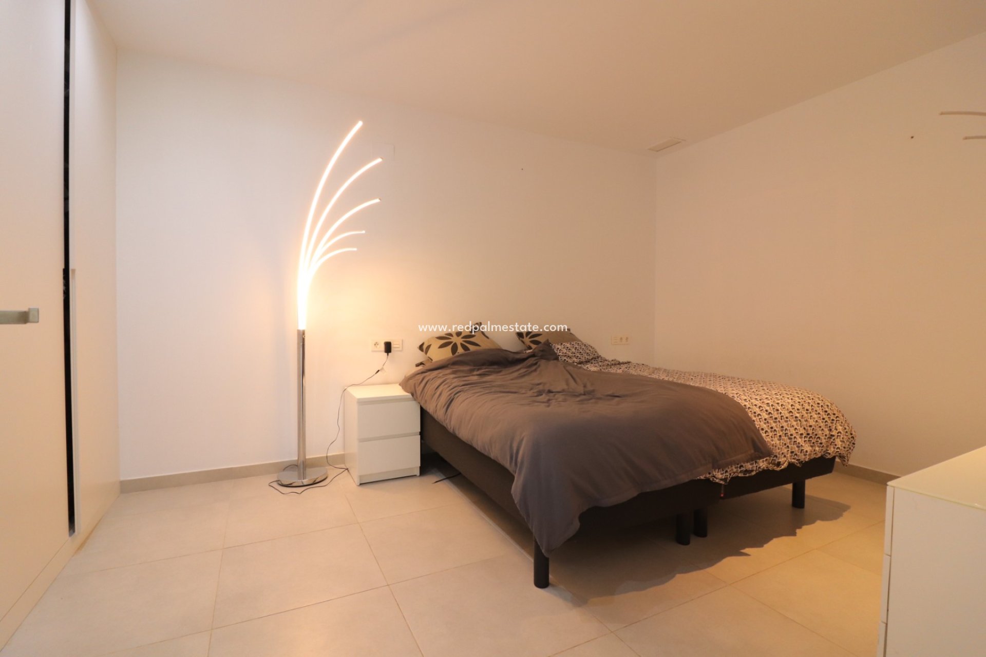 Videresalg - Villa -
Benijofar