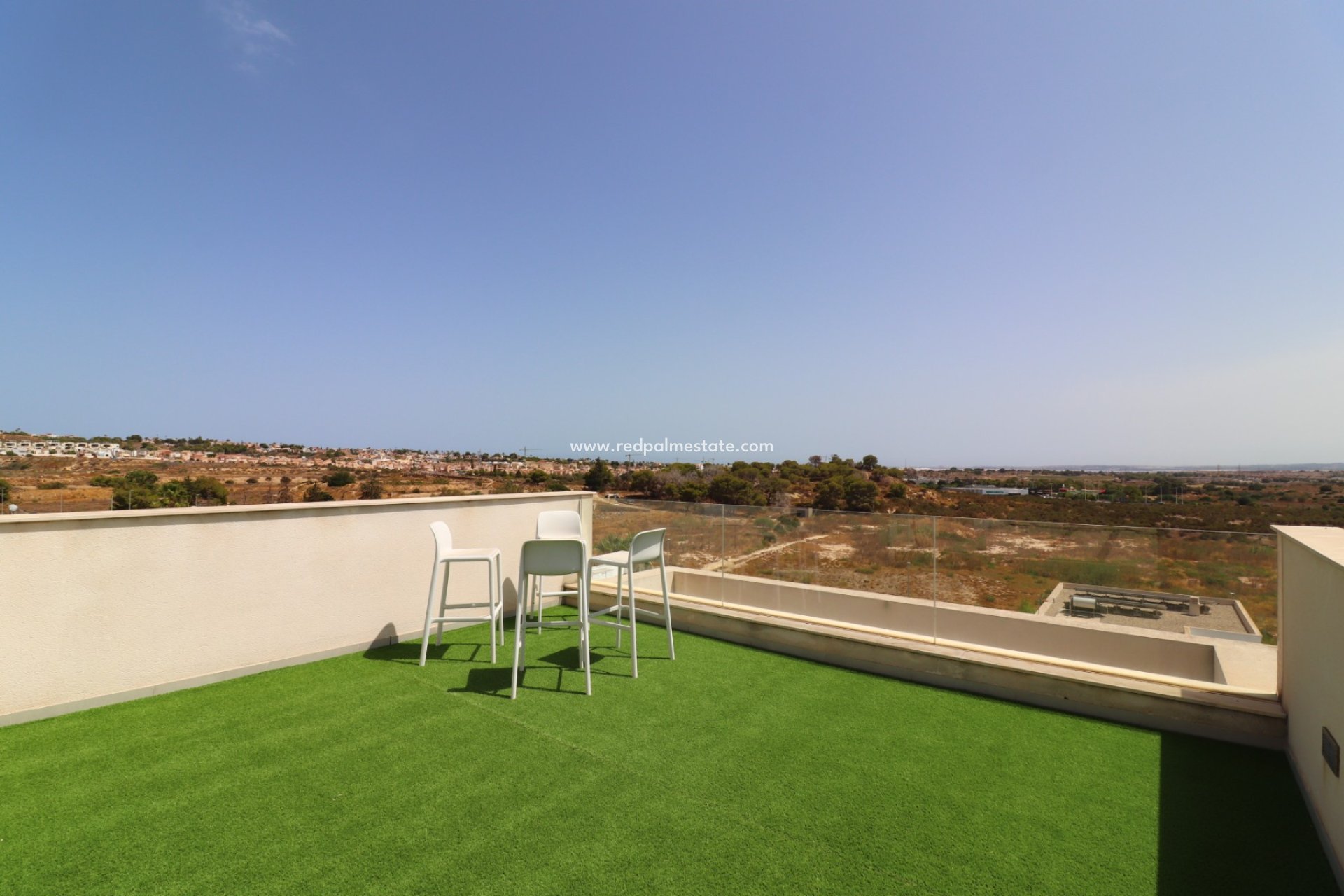 Videresalg - Villa -
Benijofar