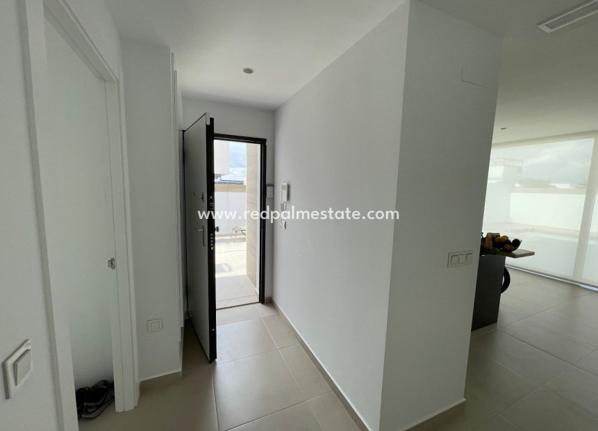 Videresalg - Villa -
Benijofar