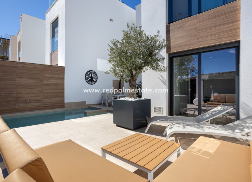 Videresalg - Villa -
Benijofar