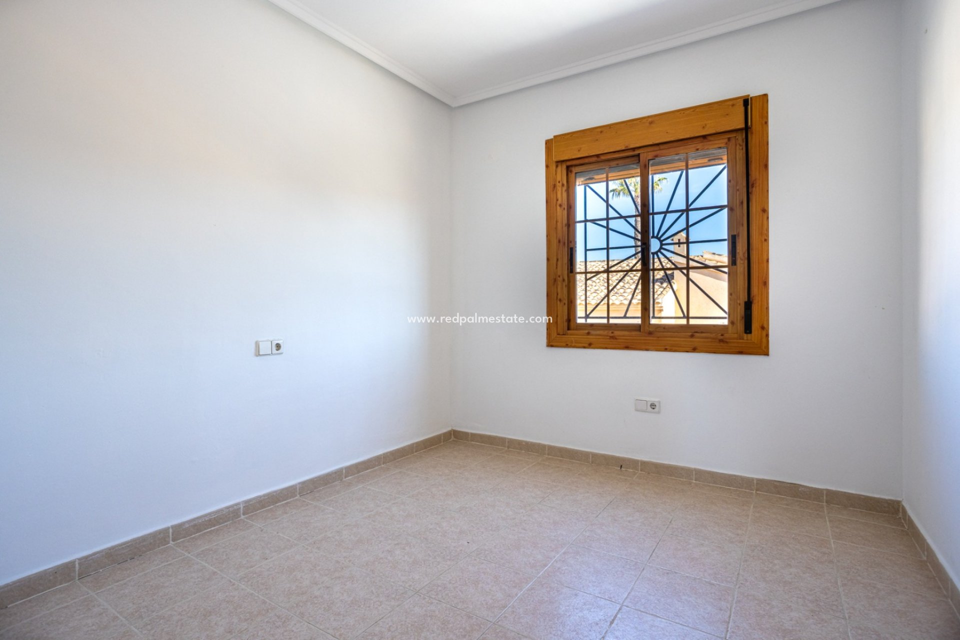 Videresalg - Villa -
Benijofar