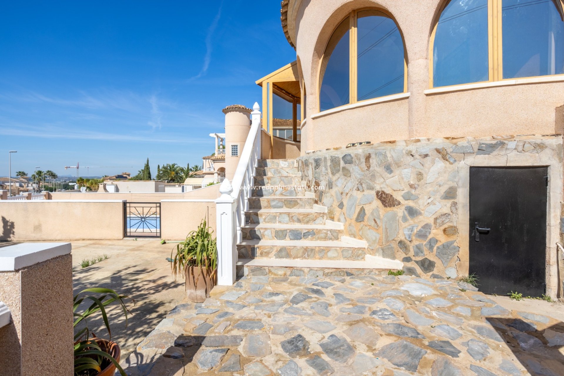 Videresalg - Villa -
Benijofar