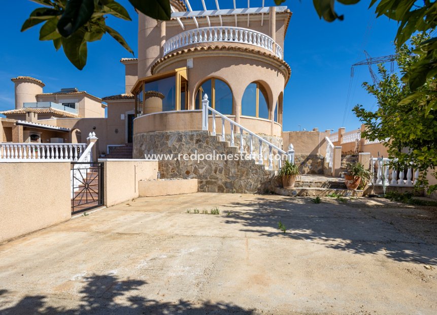 Videresalg - Villa -
Benijofar