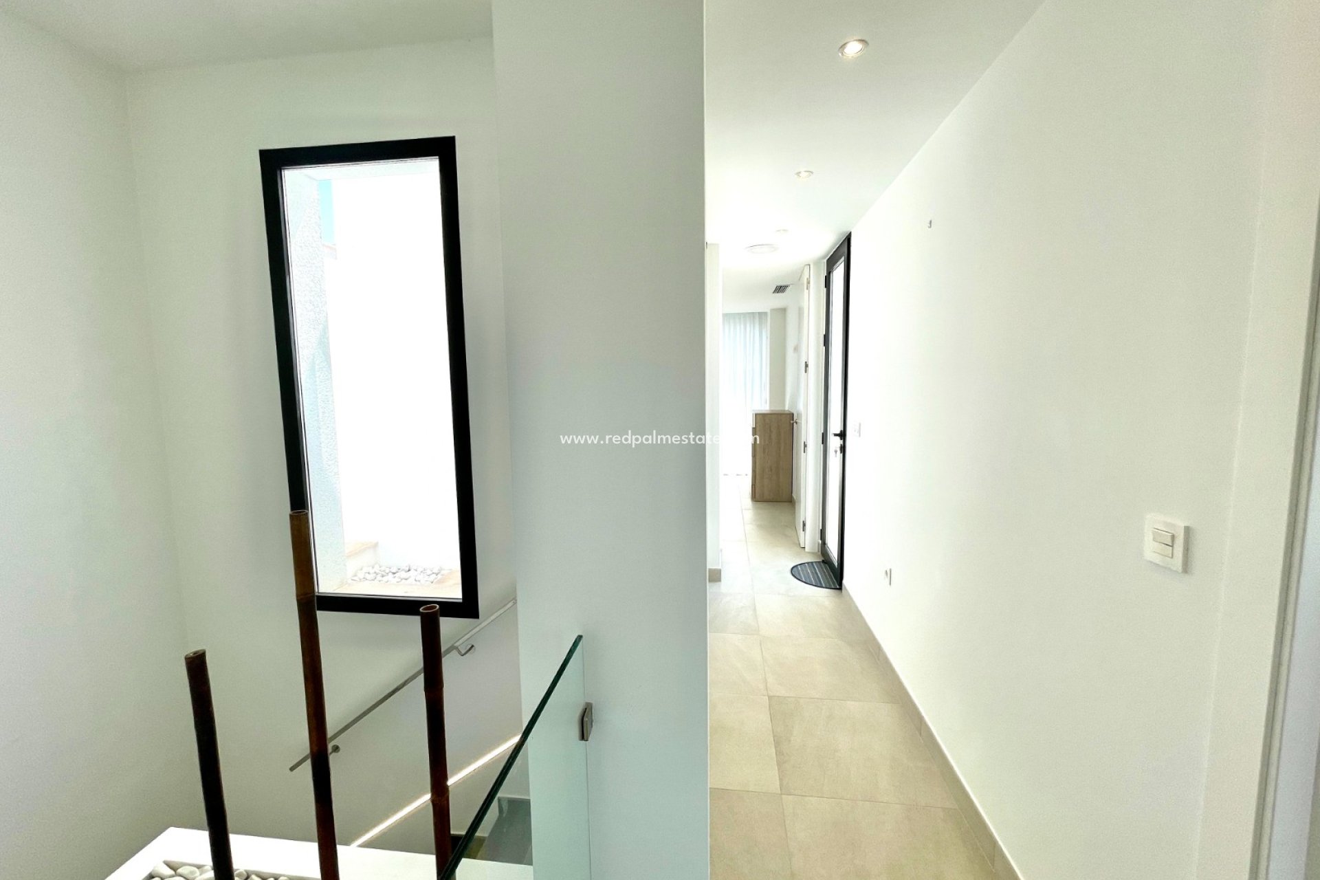 Videresalg - Villa -
Benijofar