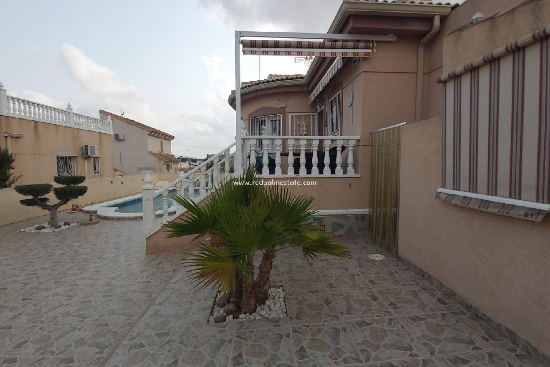 Videresalg - Villa -
Benimar - Costa Blanca