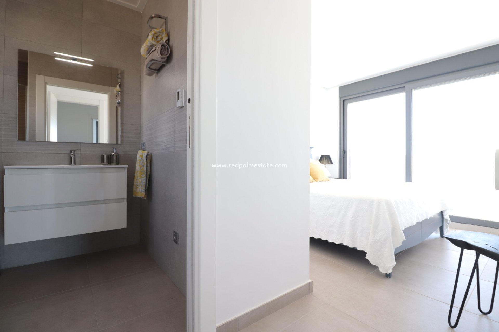 Videresalg - Villa -
Benimar