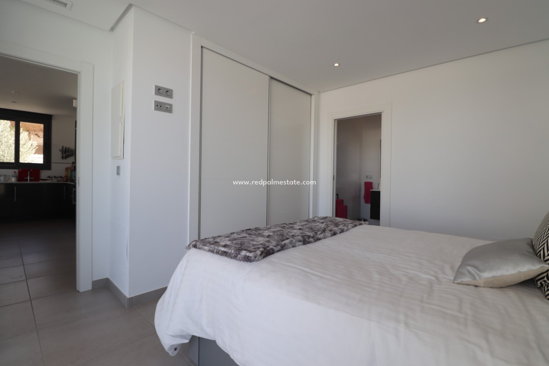 Videresalg - Villa -
Benimar