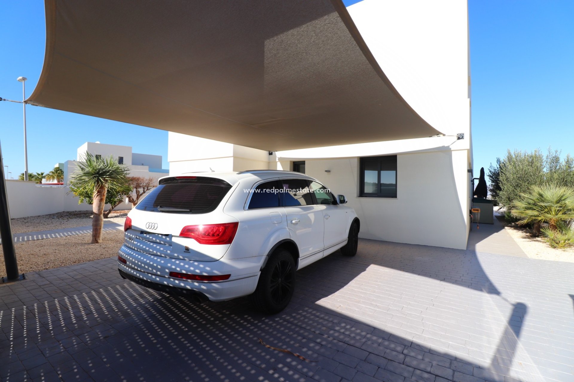 Videresalg - Villa -
Benimar
