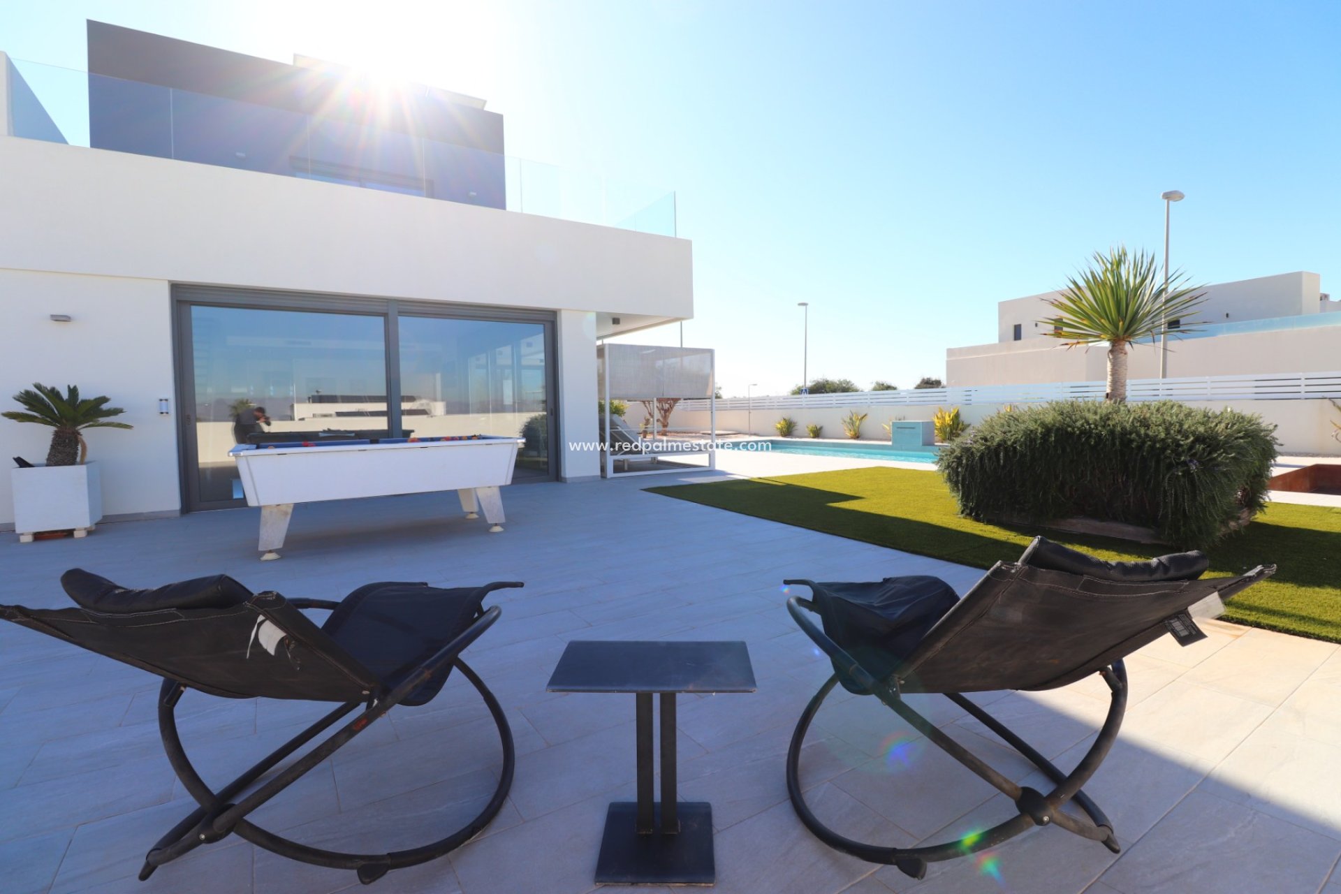 Videresalg - Villa -
Benimar