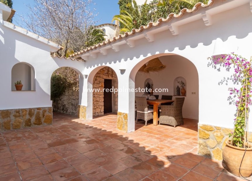 Videresalg - Villa -
Benissa - Costa Blanca