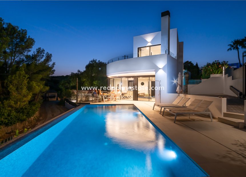 Videresalg - Villa -
Benissa - La Fustera