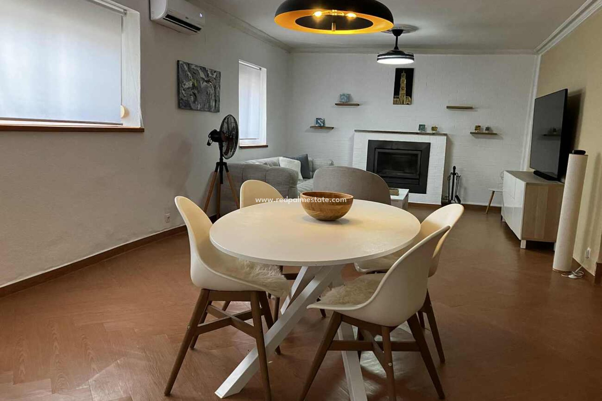 Videresalg - Villa -
Biar - Costa Blanca