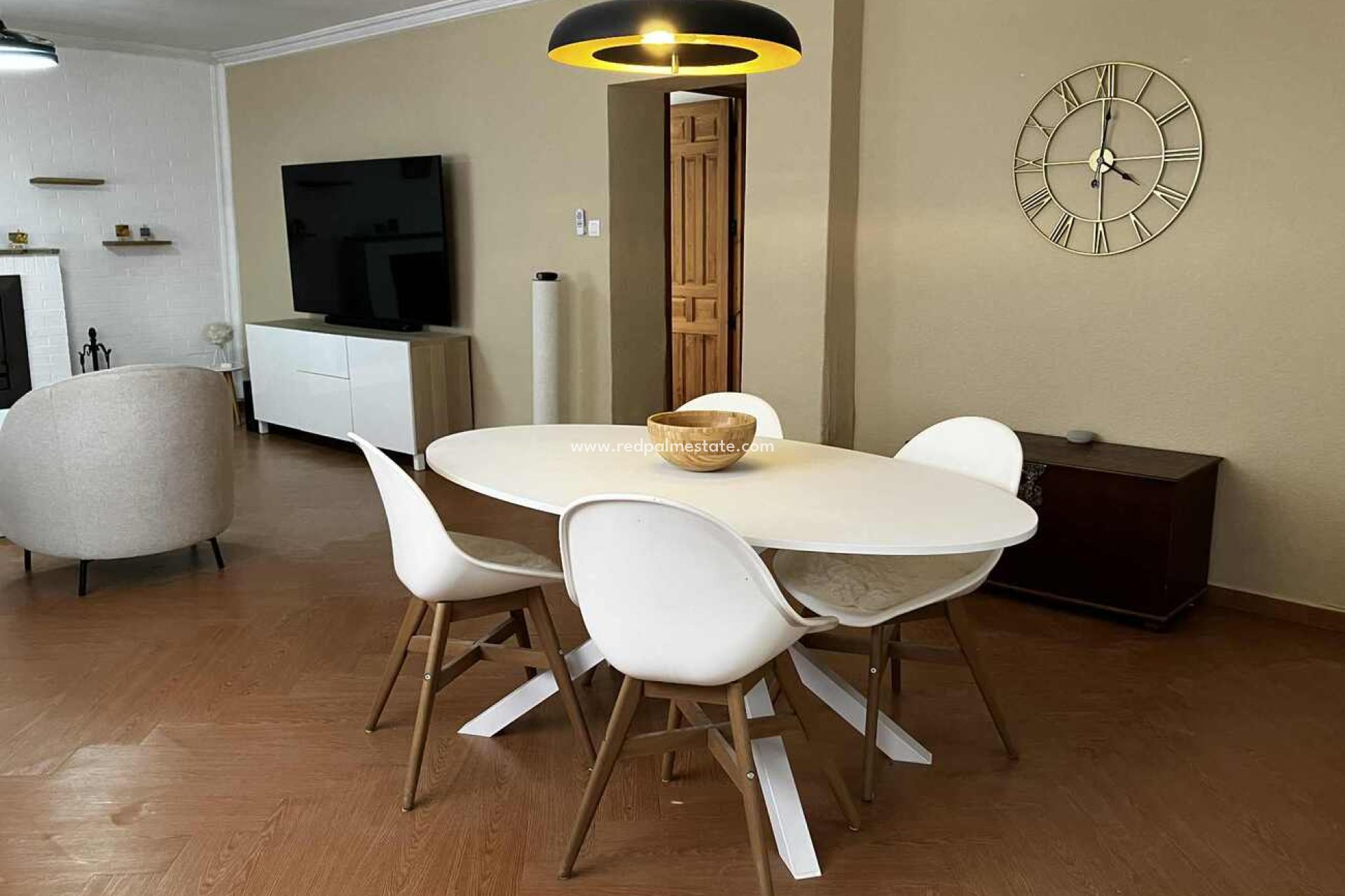 Videresalg - Villa -
Biar - Costa Blanca