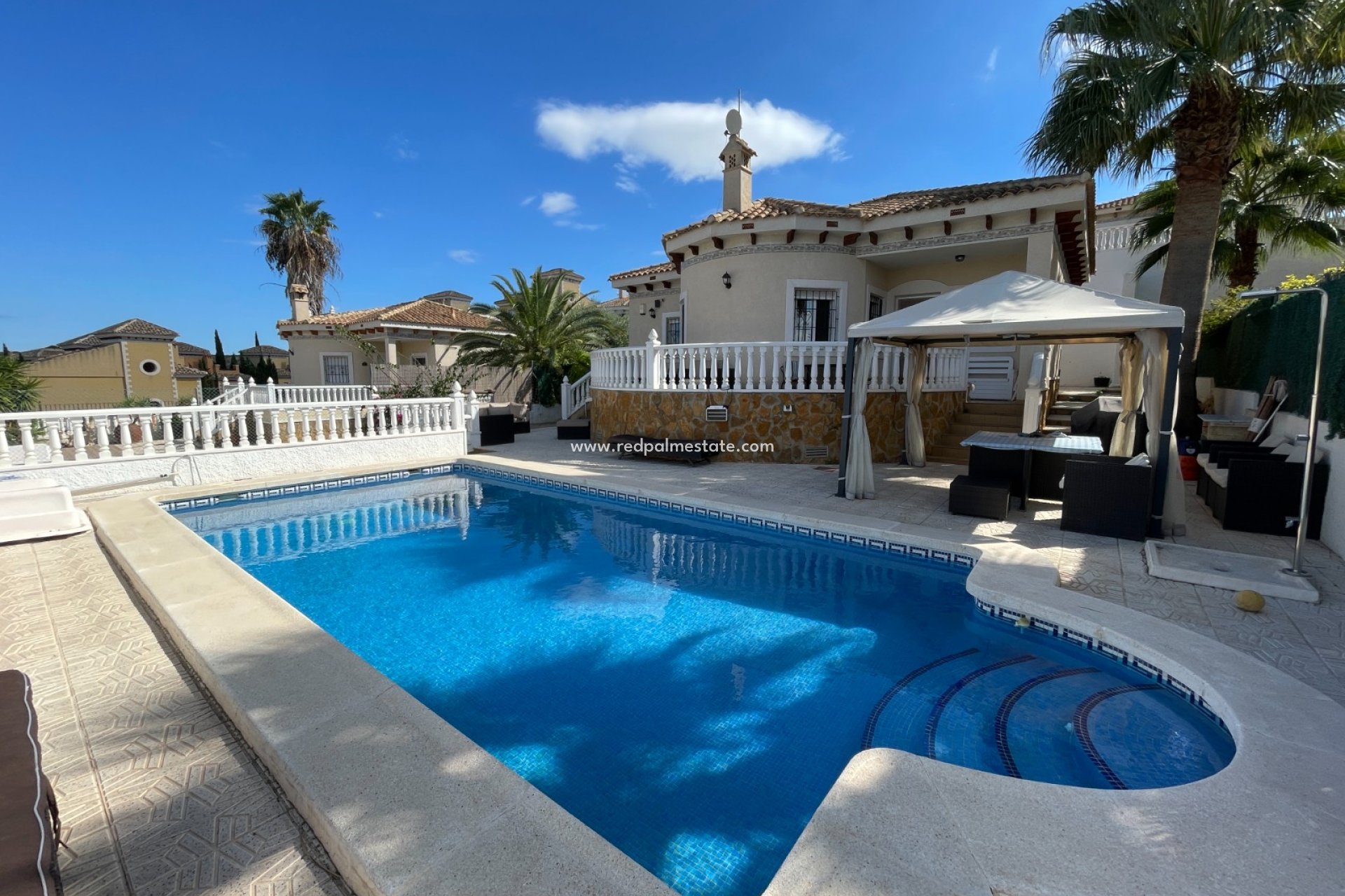 Videresalg - Villa -
Bigastro - Inland