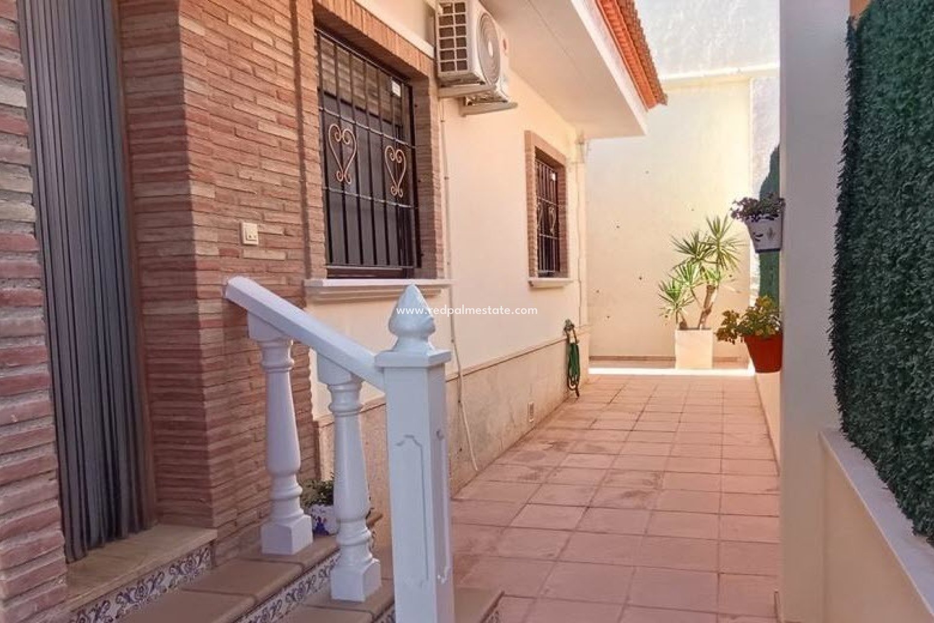 Videresalg - Villa -
Bigastro - Inland