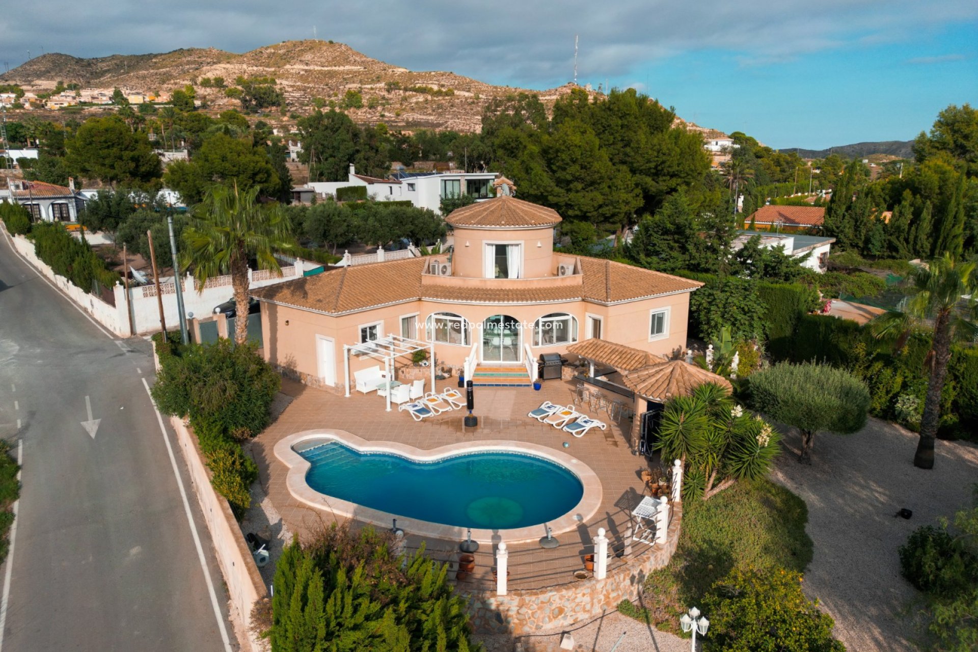Videresalg - Villa -
Busot - Costa Blanca