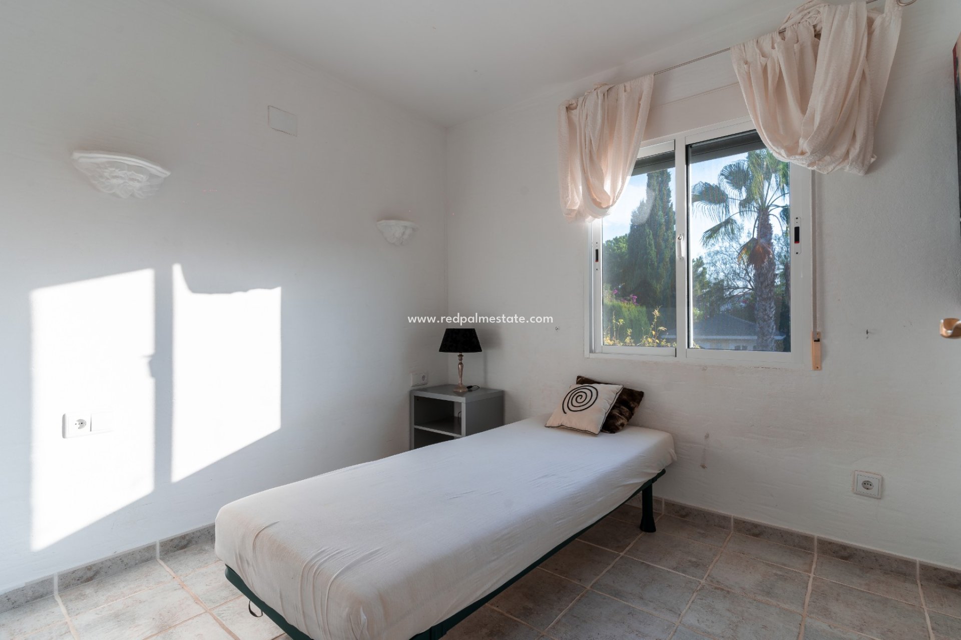 Videresalg - Villa -
Busot - Costa Blanca