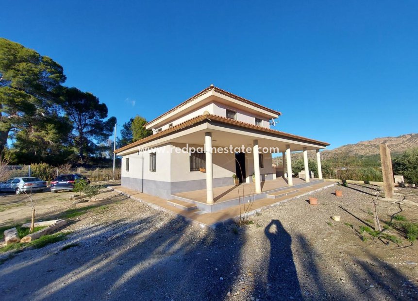 Videresalg - Villa -
Calasparra - Inland