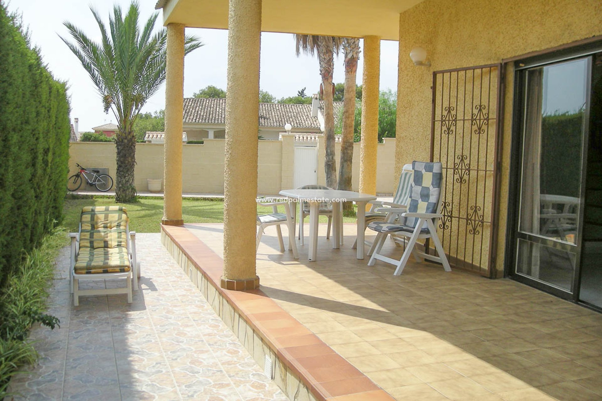 Videresalg - Villa -
Campoamor