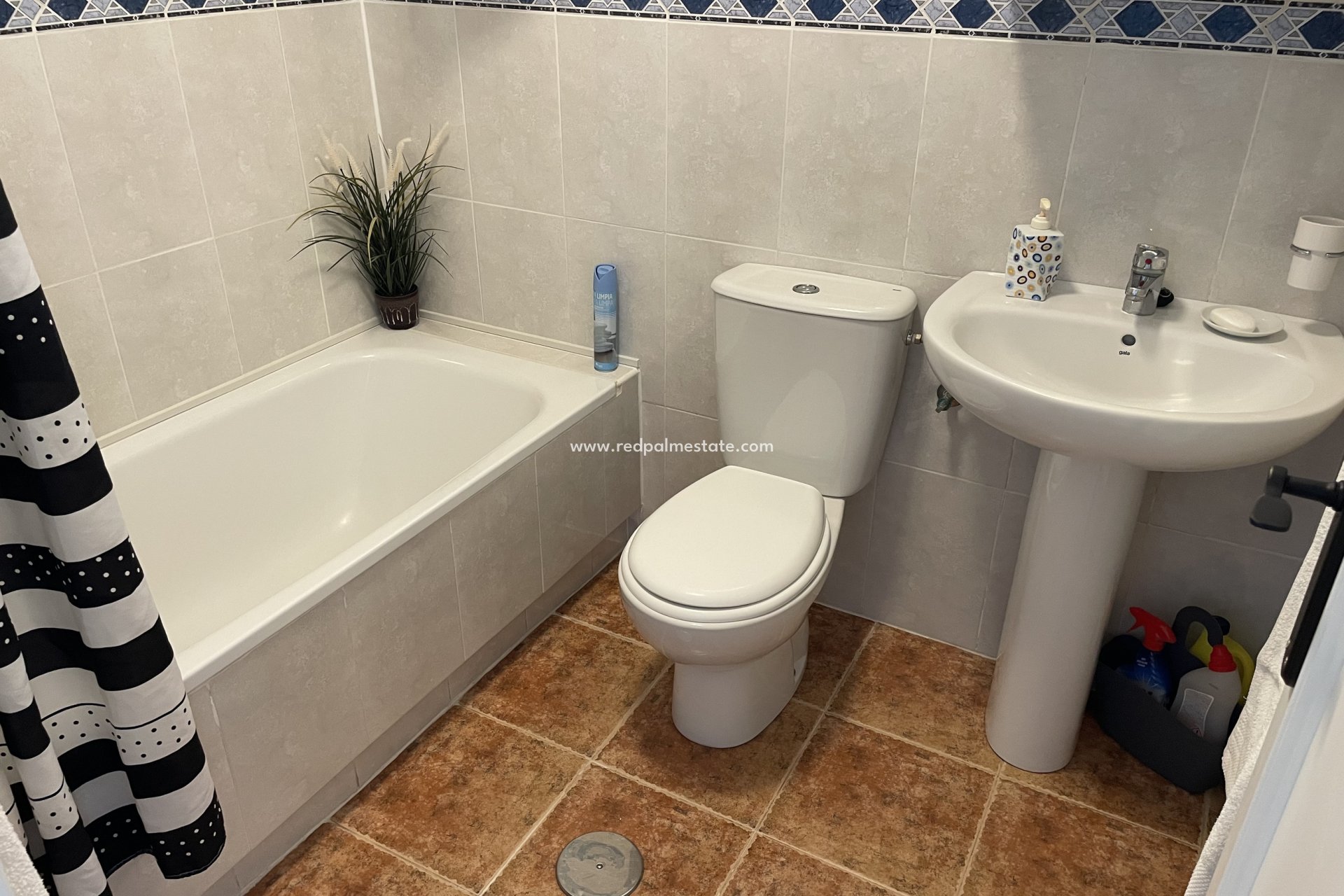 Videresalg - Villa -
Camposol - Inland