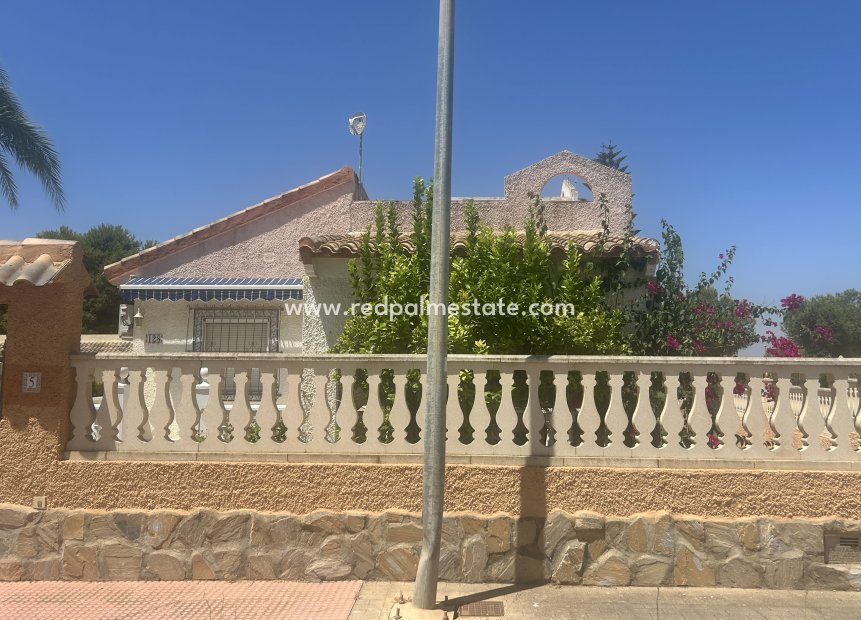 Videresalg - Villa -
Camposol - Inland