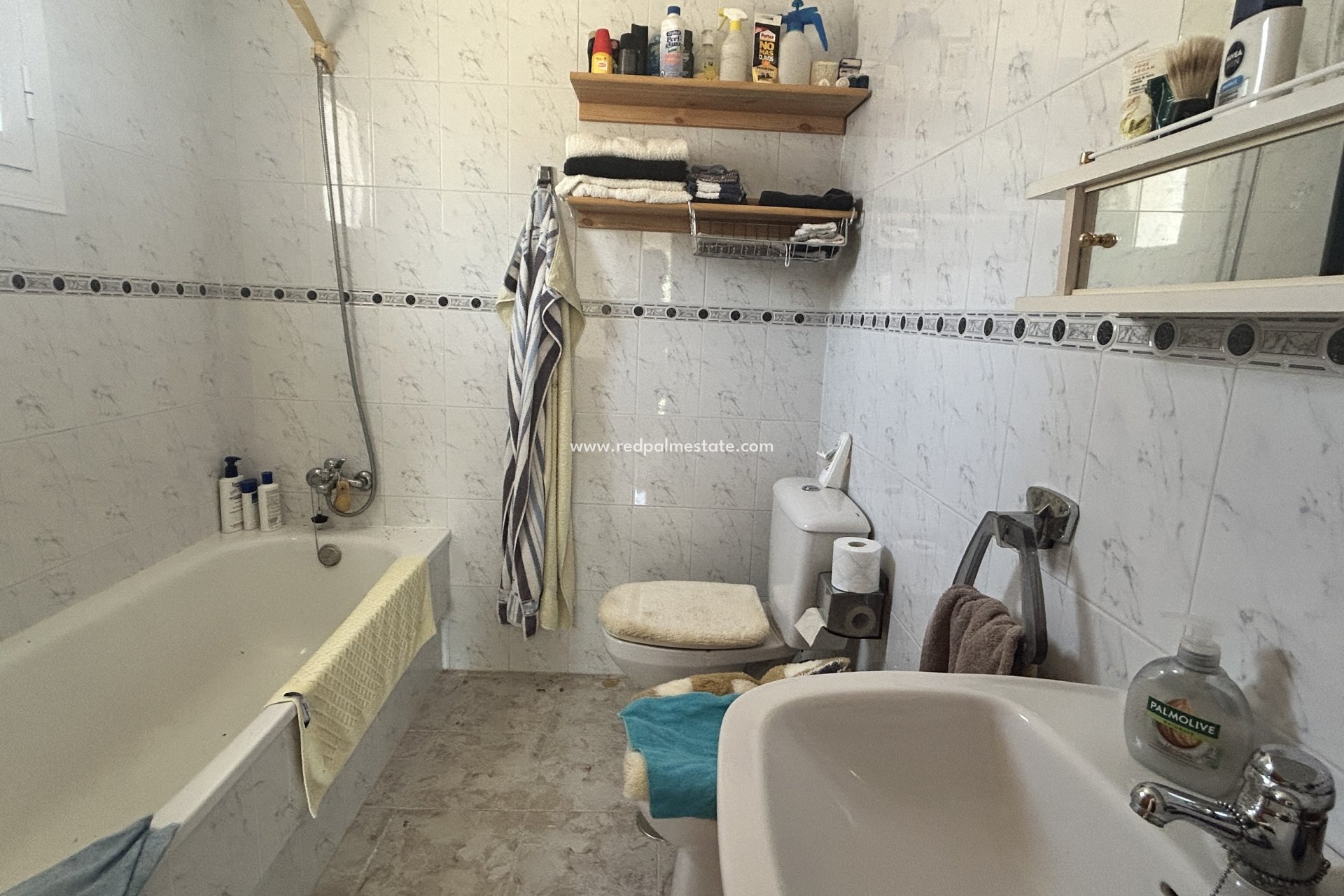Videresalg - Villa -
Camposol - Inland