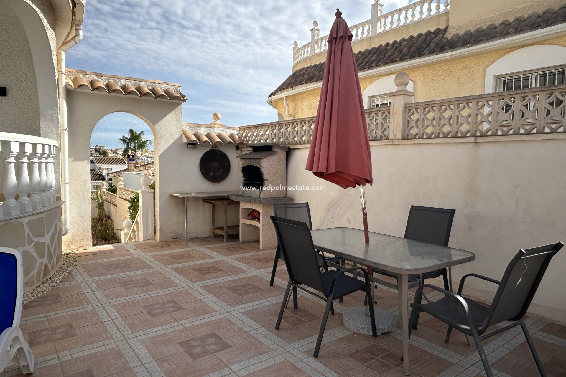 Videresalg - Villa -
Camposol - Inland