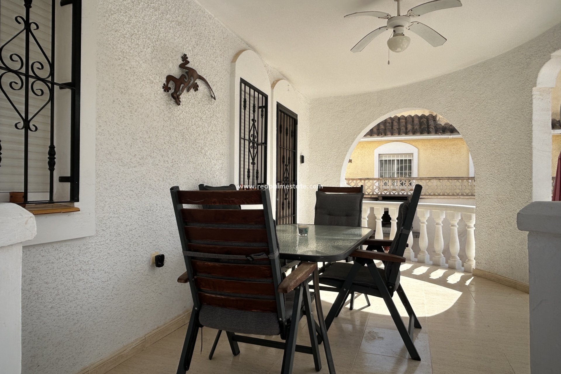 Videresalg - Villa -
Camposol - Inland