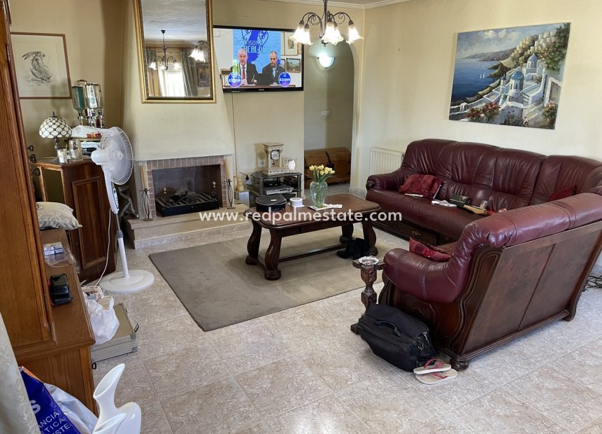 Videresalg - Villa -
Camposol - Inland