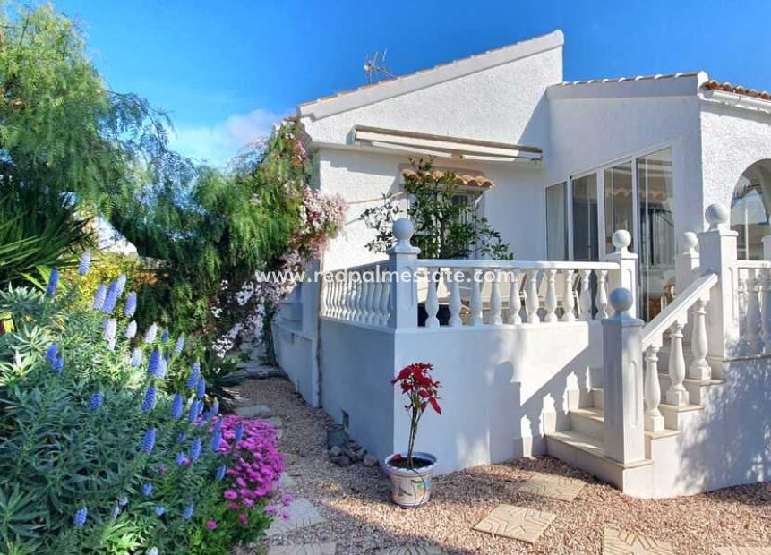 Videresalg - Villa -
Camposol - Inland