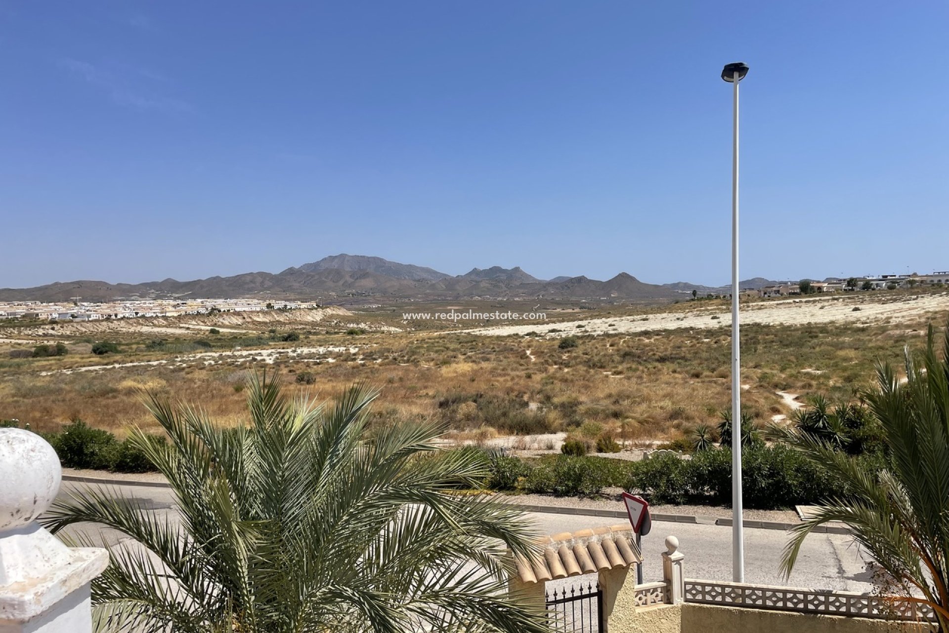 Videresalg - Villa -
Camposol - Inland