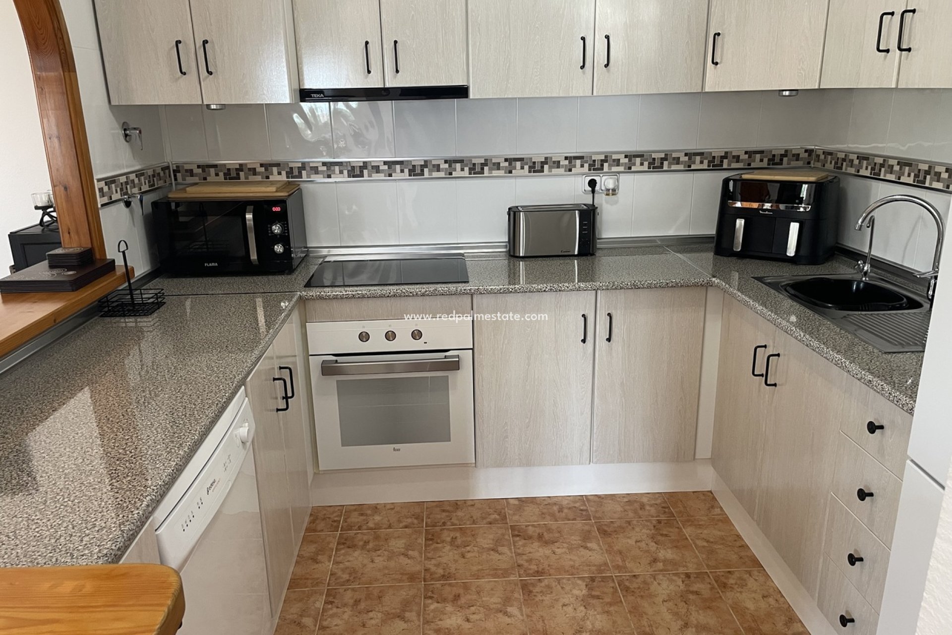 Videresalg - Villa -
Camposol - Inland