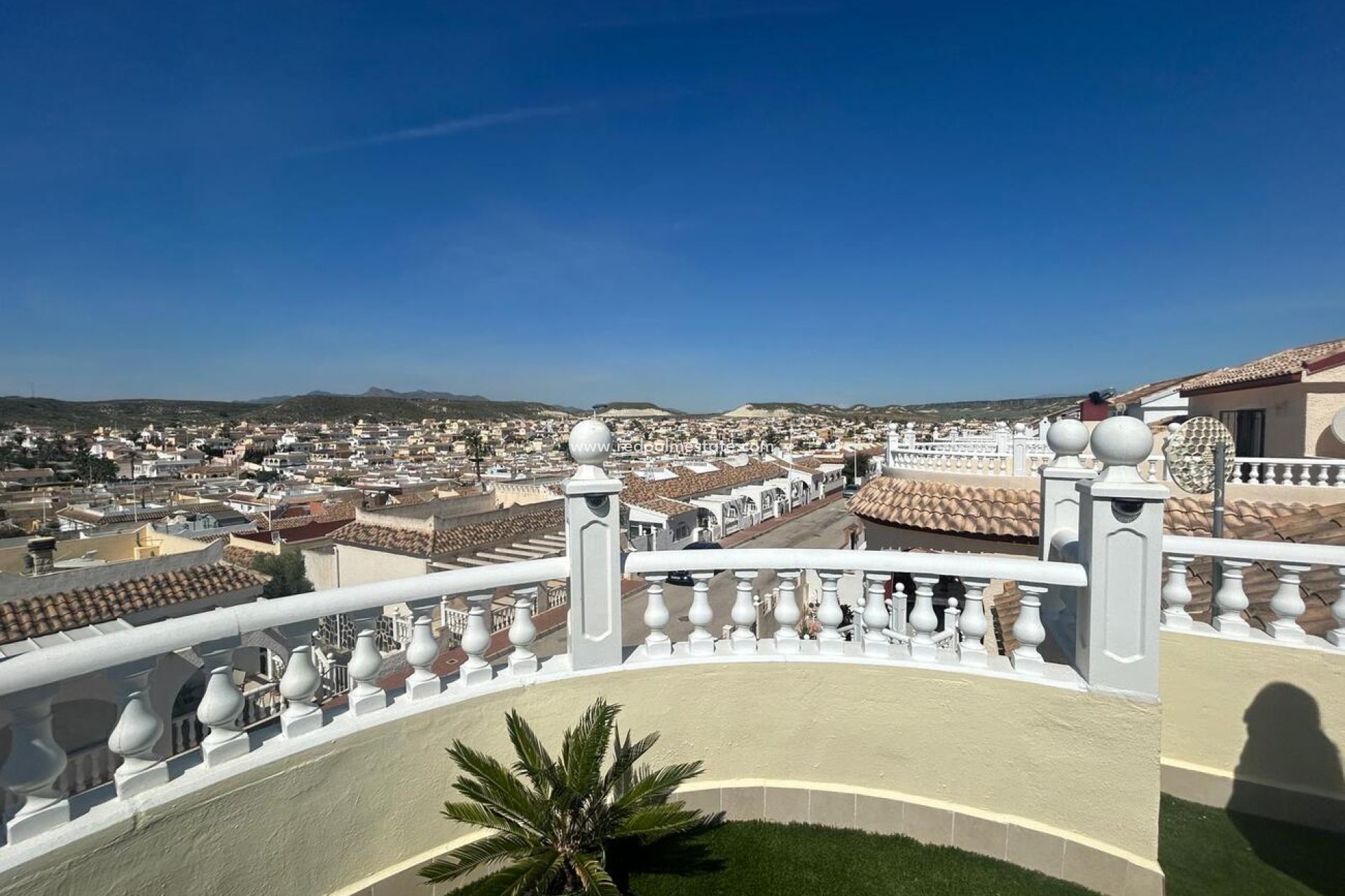 Videresalg - Villa -
Camposol - Sector D