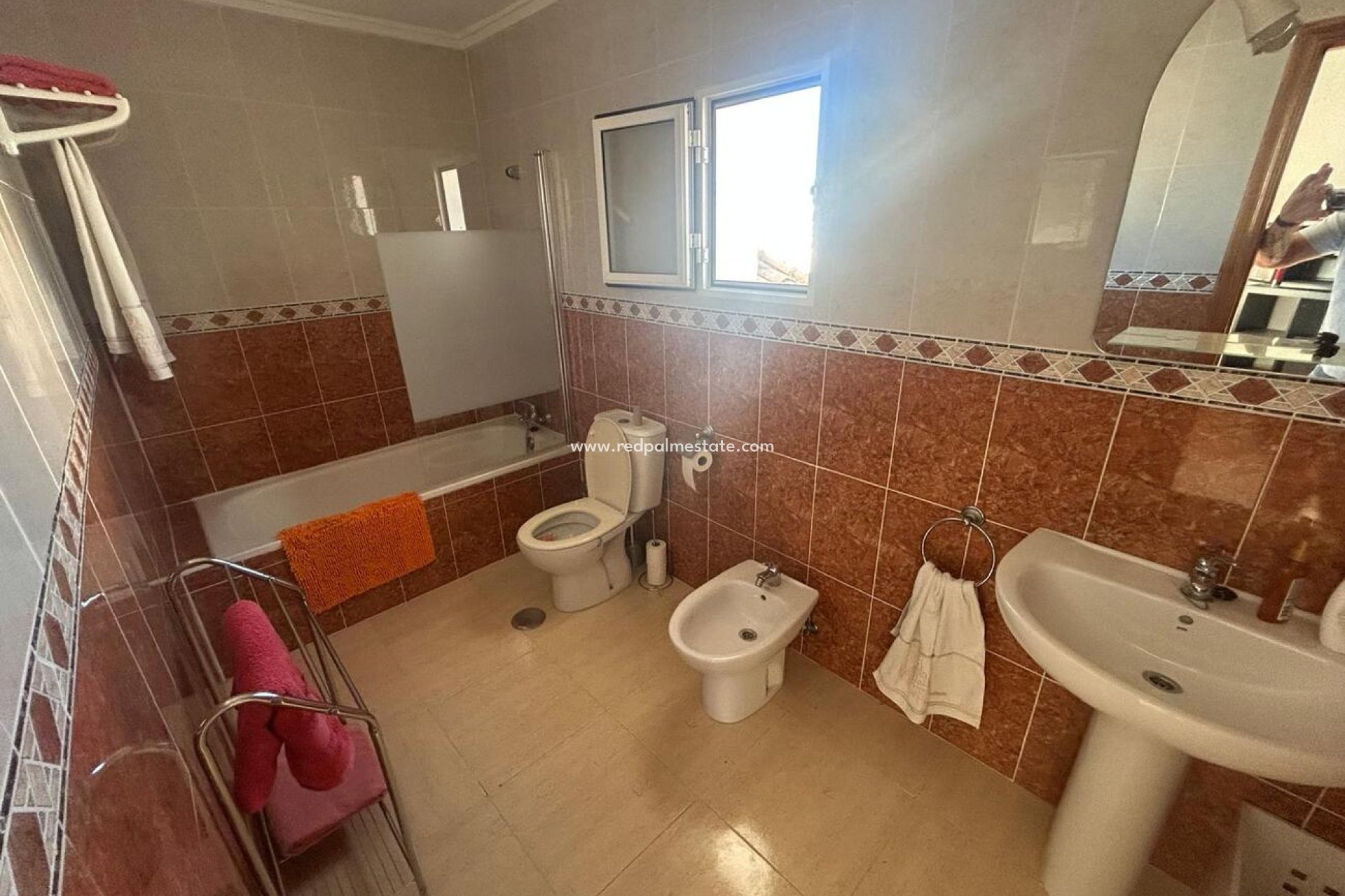 Videresalg - Villa -
Camposol - Sector D