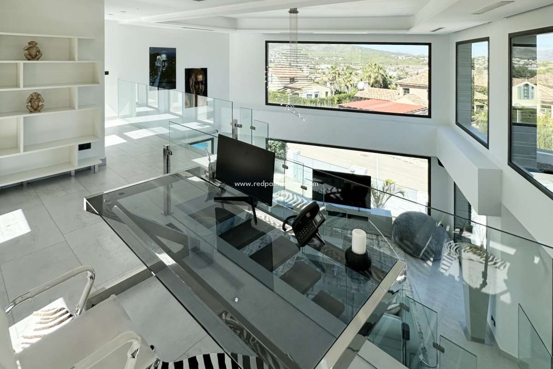 Videresalg - Villa -
Cansalades - Costa Blanca