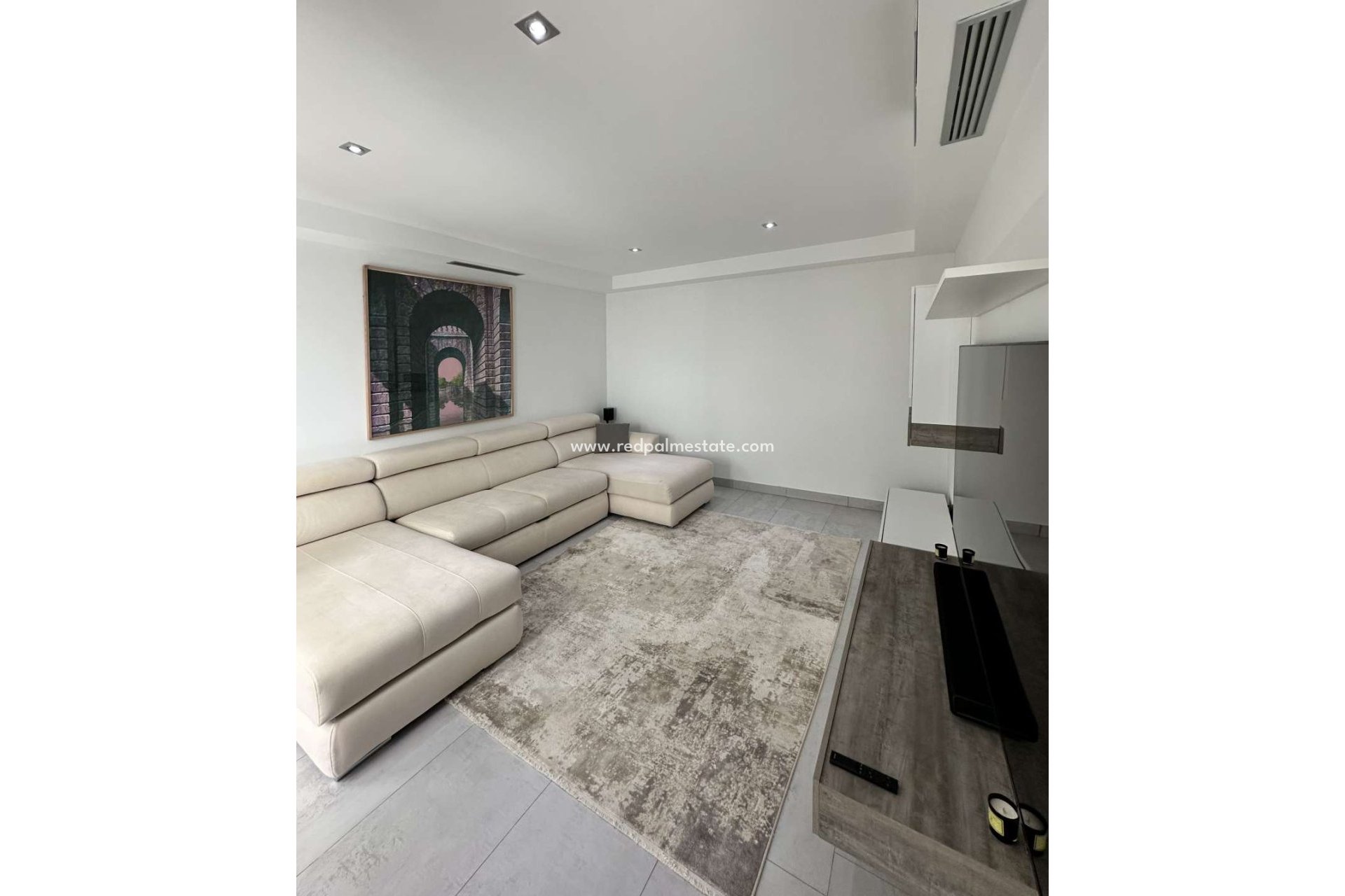 Videresalg - Villa -
Cansalades - Costa Blanca