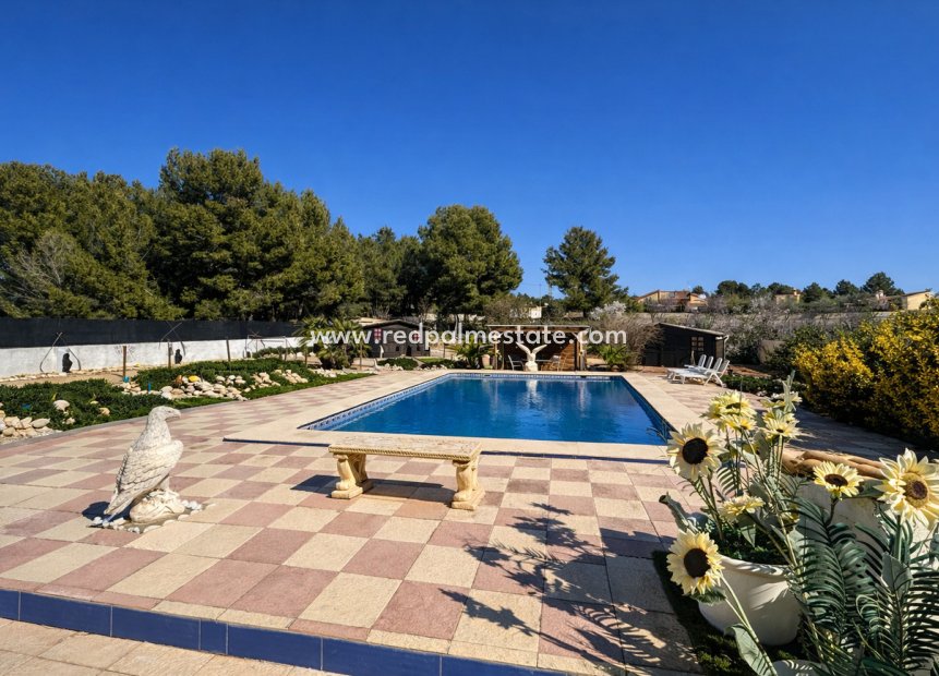 Videresalg - Villa -
Castalla - Costa Blanca