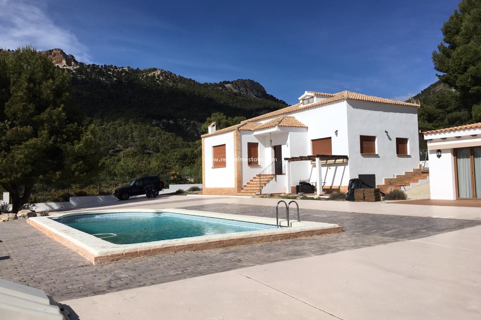 Videresalg - Villa -
Castalla - Inland