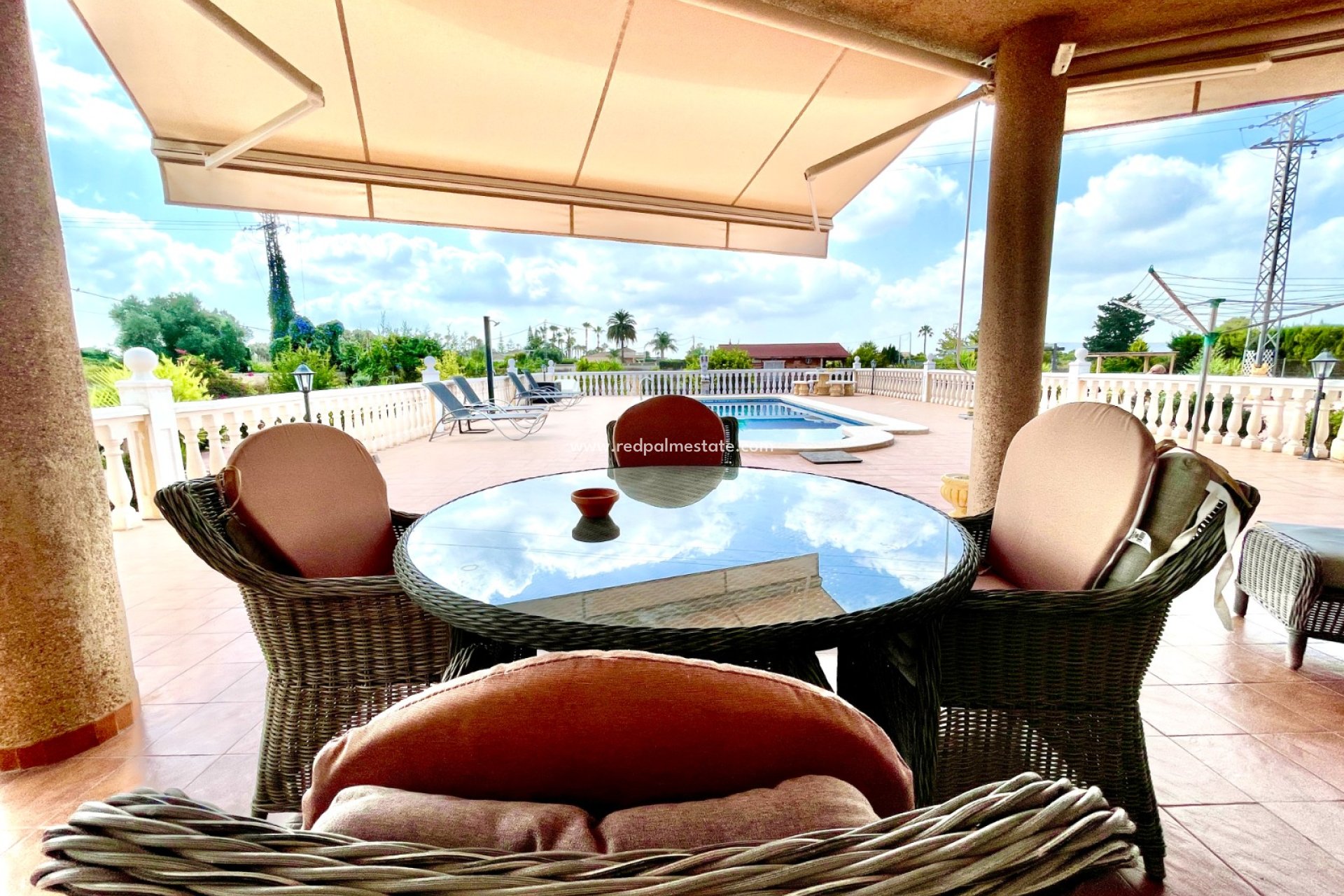 Videresalg - Villa -
Catral - Costa Blanca