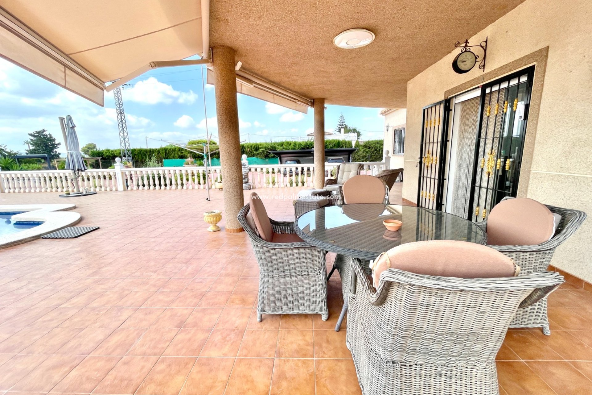 Videresalg - Villa -
Catral - Costa Blanca