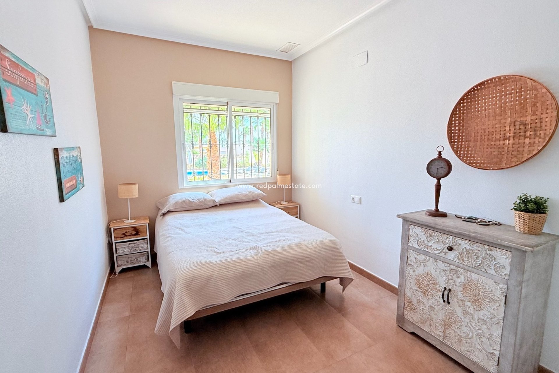 Videresalg - Villa -
Catral - Costa Blanca