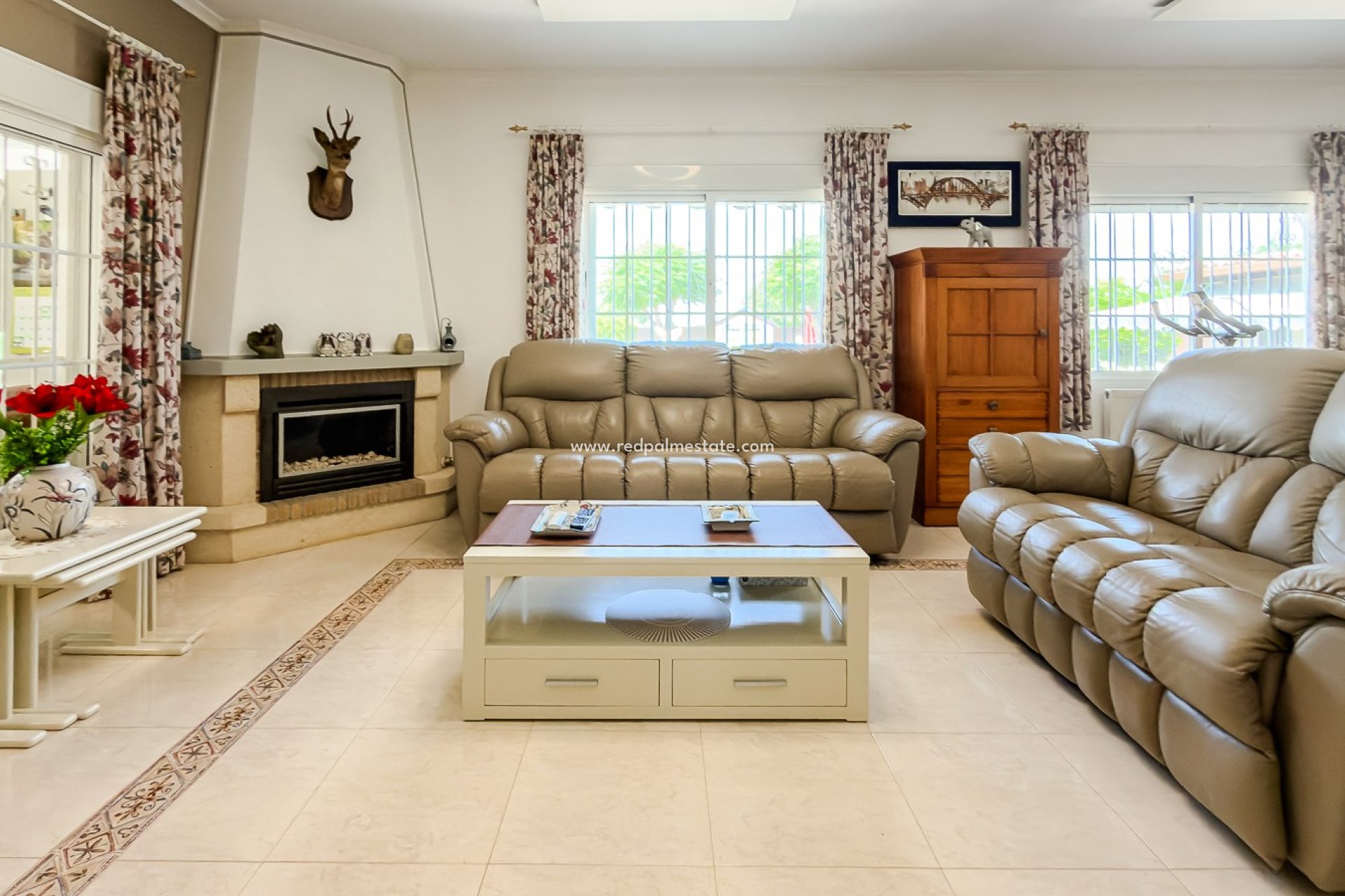 Videresalg - Villa -
Catral - Costa Blanca