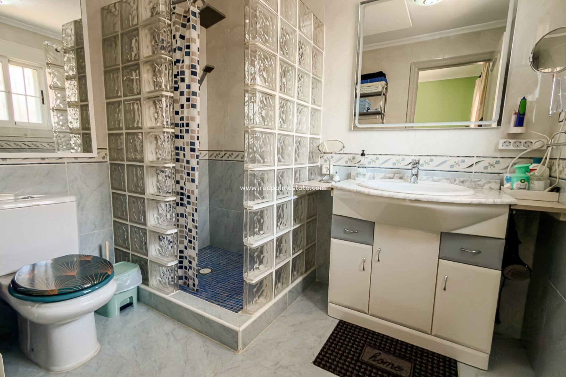 Videresalg - Villa -
Catral - Costa Blanca