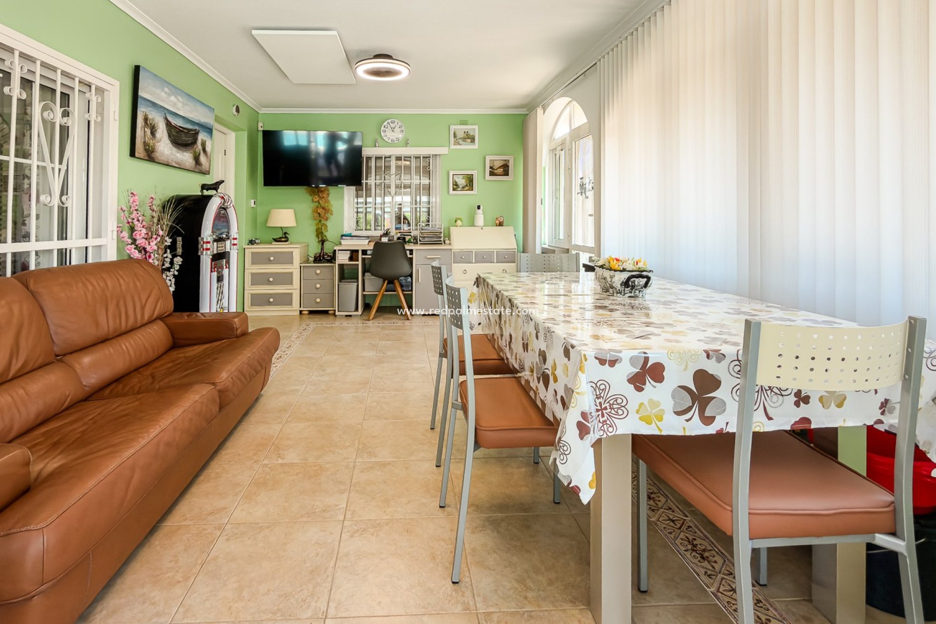 Videresalg - Villa -
Catral - Costa Blanca